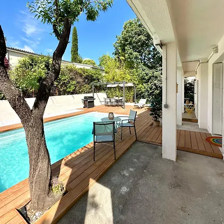 Vila De Standing Au Calme Absolue Avec Piscine, Clim, Wi-fi Montpellier