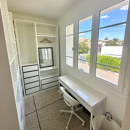 De Standing Au Calme Absolue Avec Piscine, Clim, Wi-fi Vila