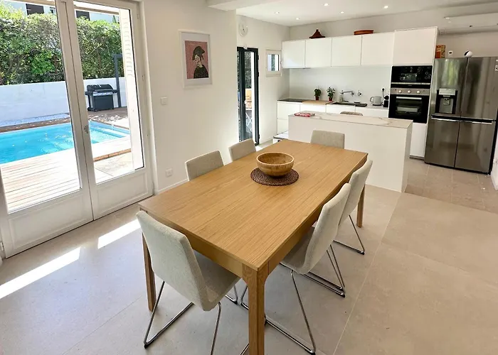 De Standing Au Calme Absolue Avec Piscine, Clim, Wi-fi Montpellier